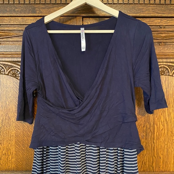 Trimester maternity/nursing maxi dress - Picture 2 of 6